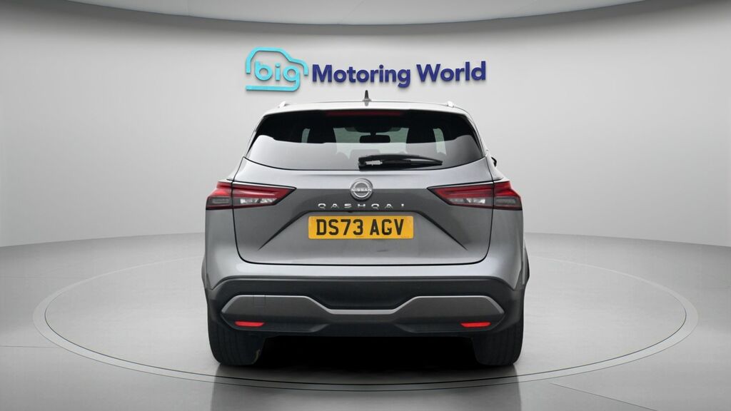 Nissan Qashqai Tekna DS73AGV Grey #6