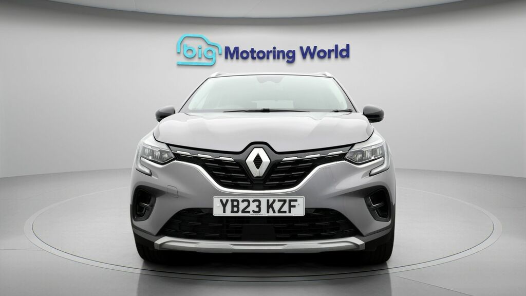 Renault Captur Techno YB23KZF Black #2