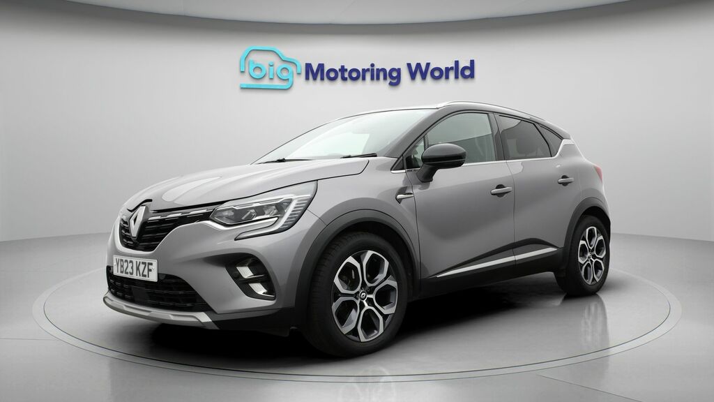 Renault Captur Techno YB23KZF Black #3