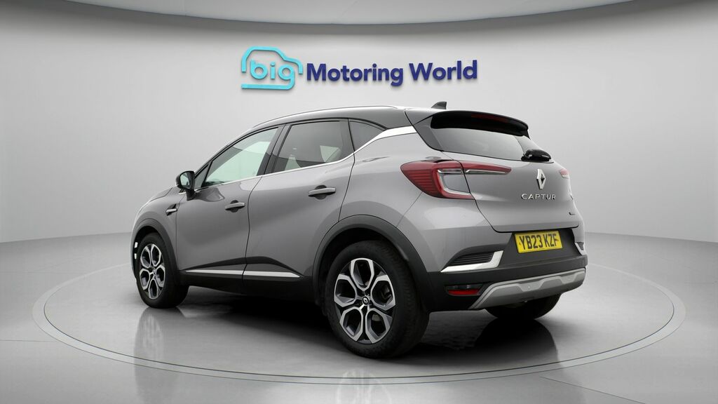 Renault Captur Techno YB23KZF Black #5