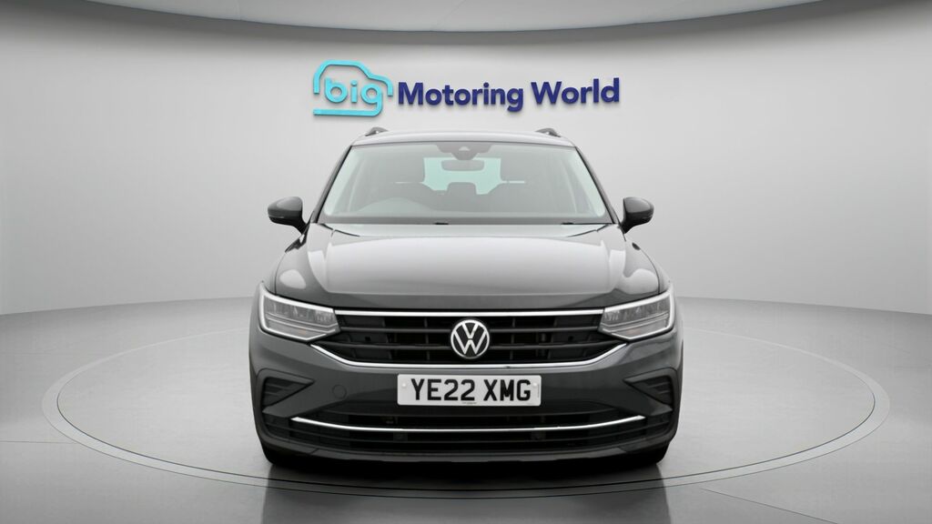 Volkswagen Tiguan Life Grey #2