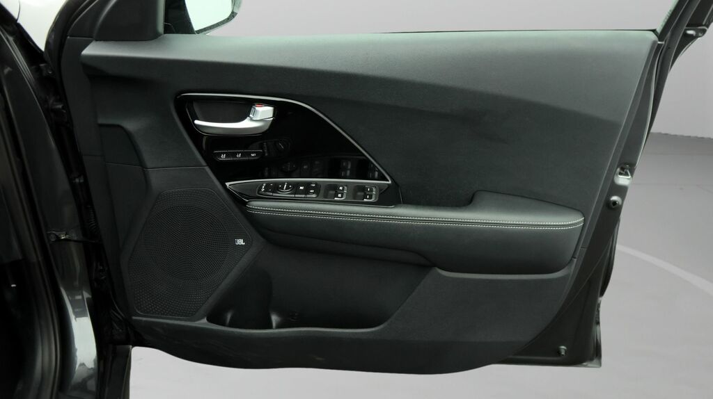 Kia Niro 3 Blue #15