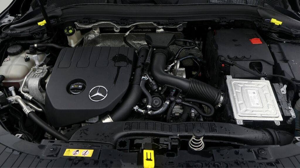 Mercedes-Benz GLA Class Gla 200 D Sport Executive Grey #19