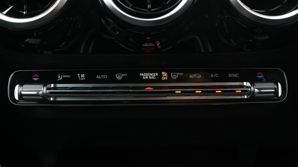 Mercedes-Benz GLA Class Gla 200 D Sport Executive Grey #12