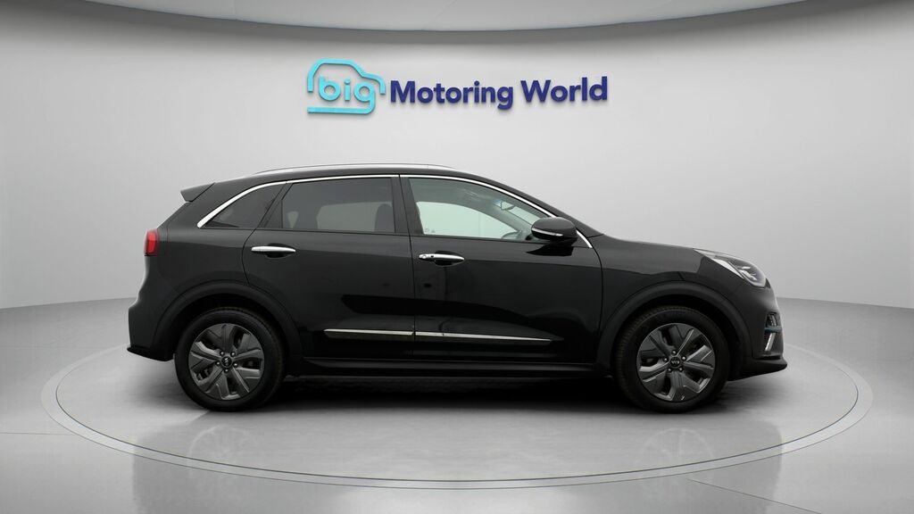 Kia Niro 2 Red #8