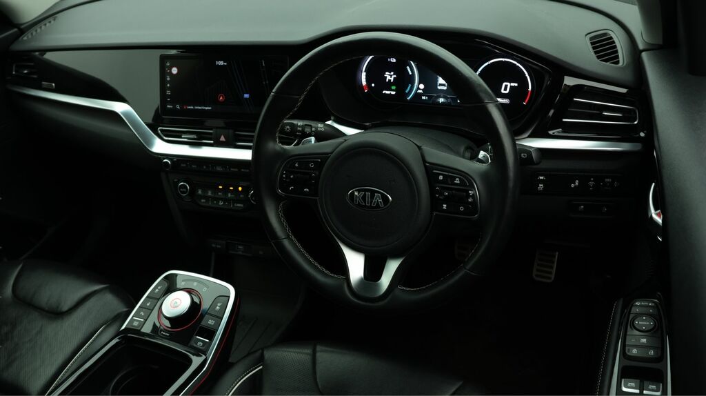 Kia Niro 2 Red #9