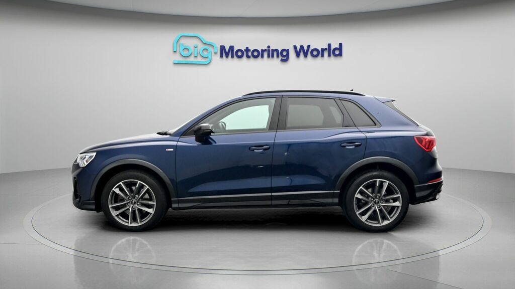 Audi Q3 Black Edition GF22RLX Blue #4