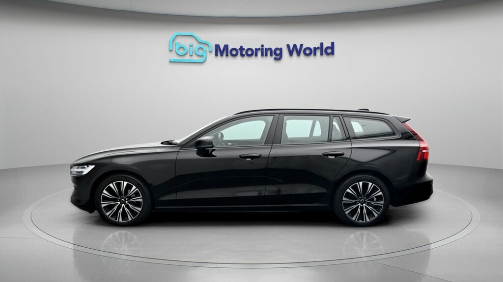 Volvo V60 Core YY23DDA Black #4