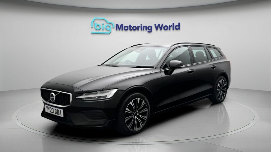 Volvo V60 Core YY23DDA Black #3