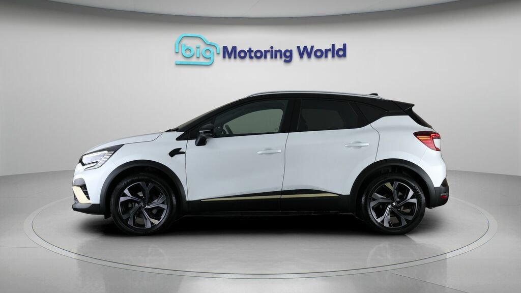 Renault Captur E-tech Engineered Black #4