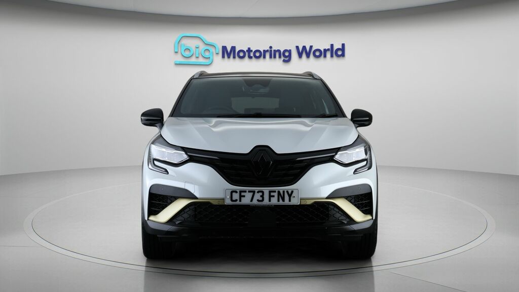 Renault Captur E-tech Engineered Black #2
