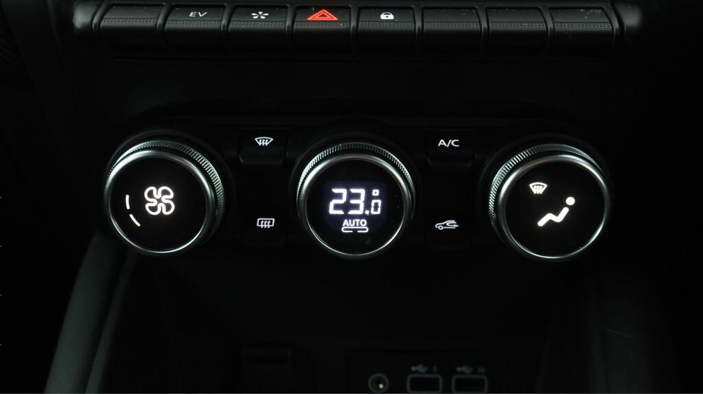 Renault Captur 1.6 E-tech Hybrid 145 Engineered Bose Edn Black #11