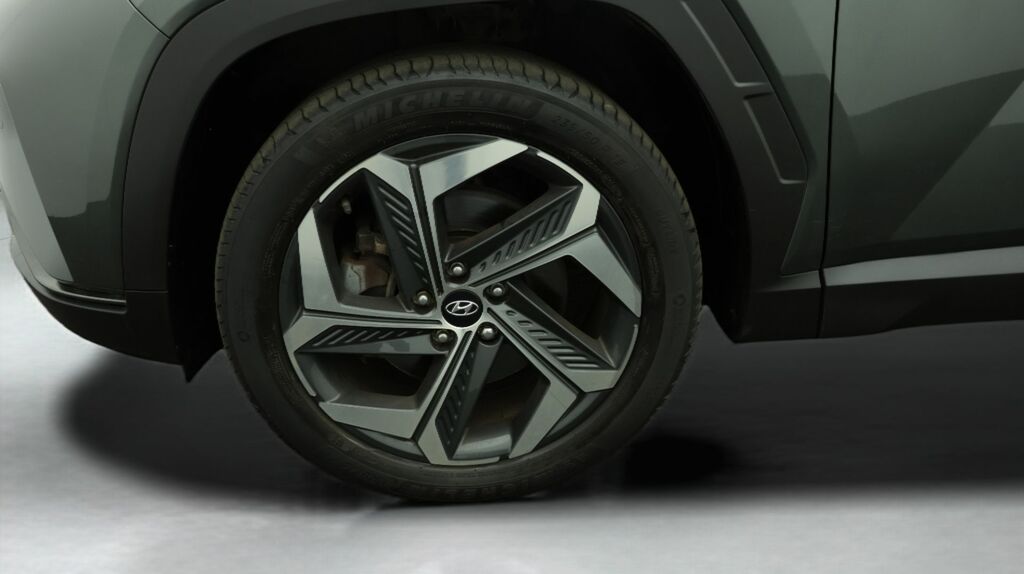 Hyundai Tucson Ultimate Black #18