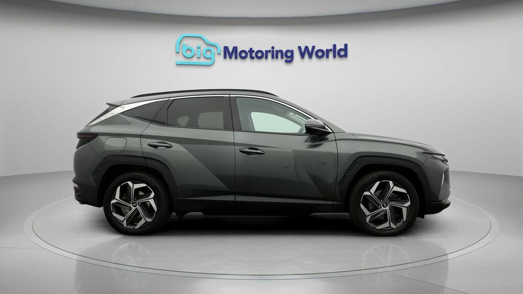 Hyundai Tucson Ultimate Black #8
