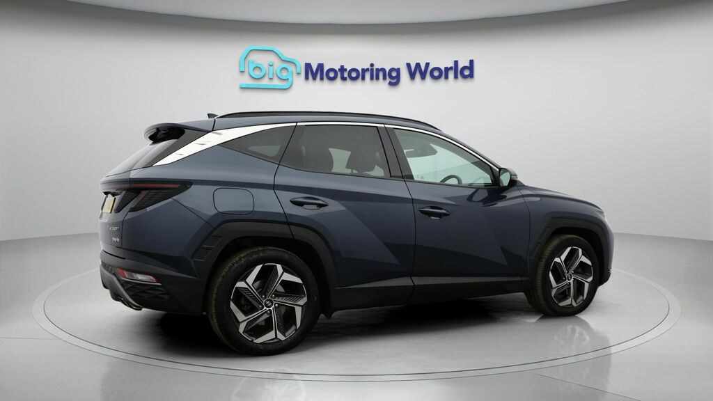 Hyundai Tucson Ultimate White #7