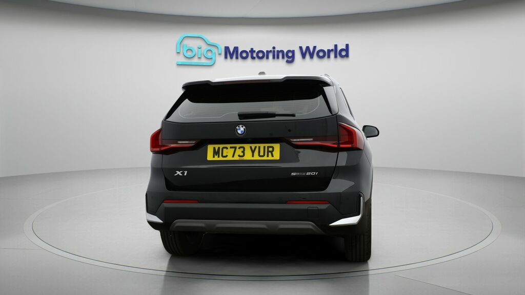 BMW X1 Sport Black #6