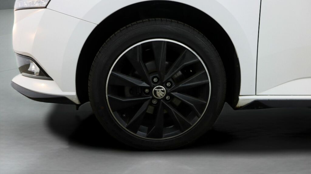 Skoda Fabia Hatchback Black #18