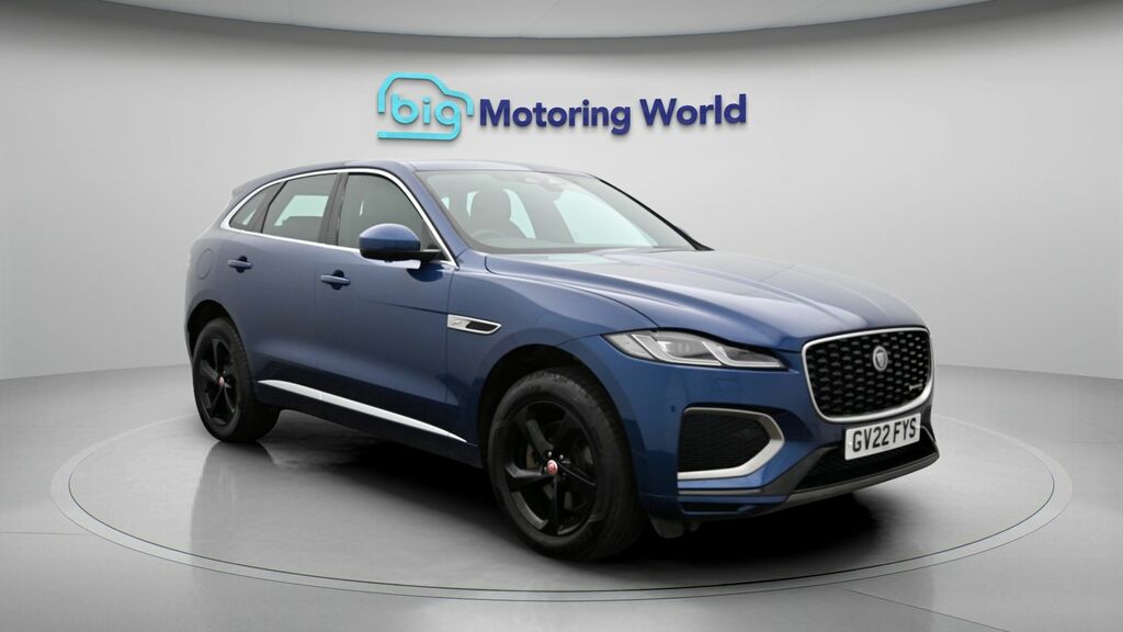 Jaguar F-Pace R-dynamic S Blue