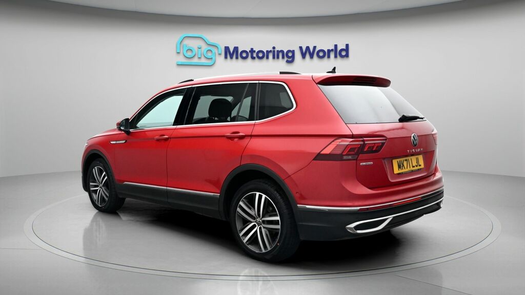Volkswagen Tiguan Allspace Elegance MK71LJL Red #5