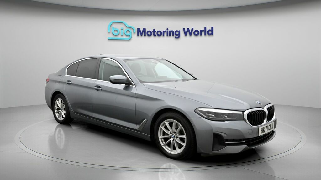 BMW 5 Series Se Blue