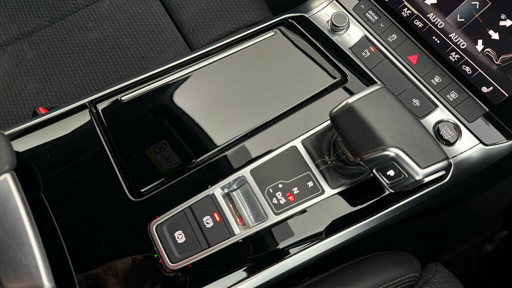 Audi A6 Avant Sport White #26