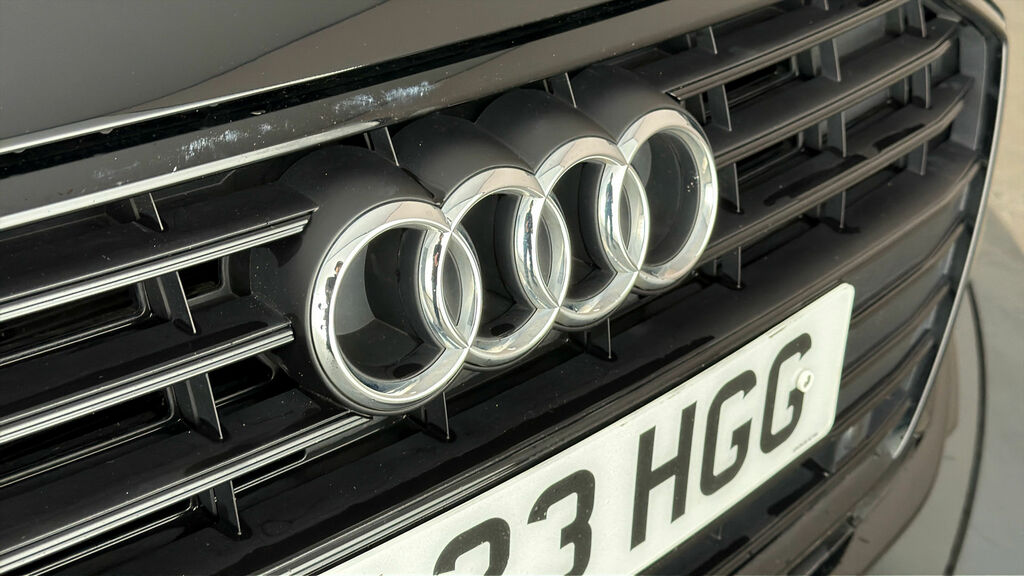 Audi A6 Avant Sport White #21