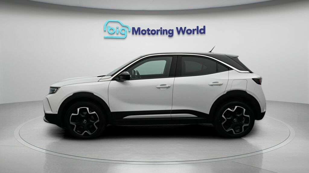 Vauxhall Mokka-e Ultimate White #4