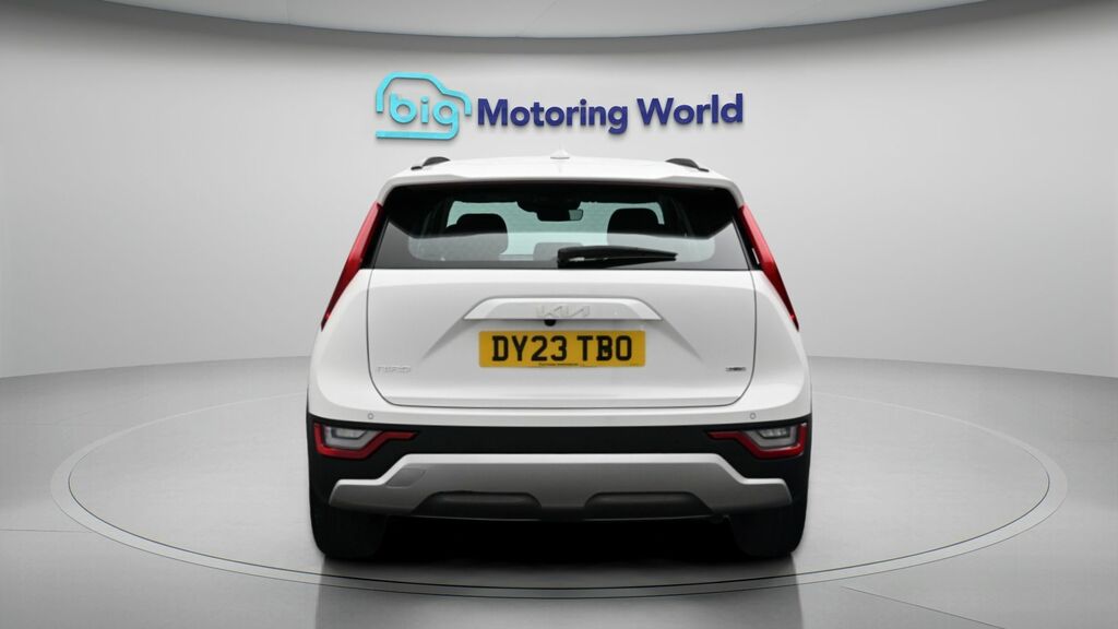 Kia Niro 2 White #6