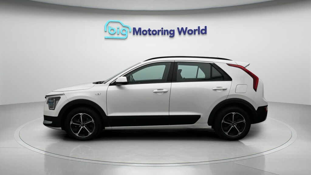 Kia Niro 2 White #4