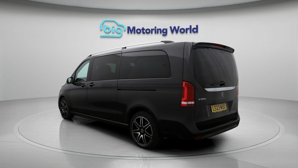 Mercedes-Benz V Class Amg Line Grey #5
