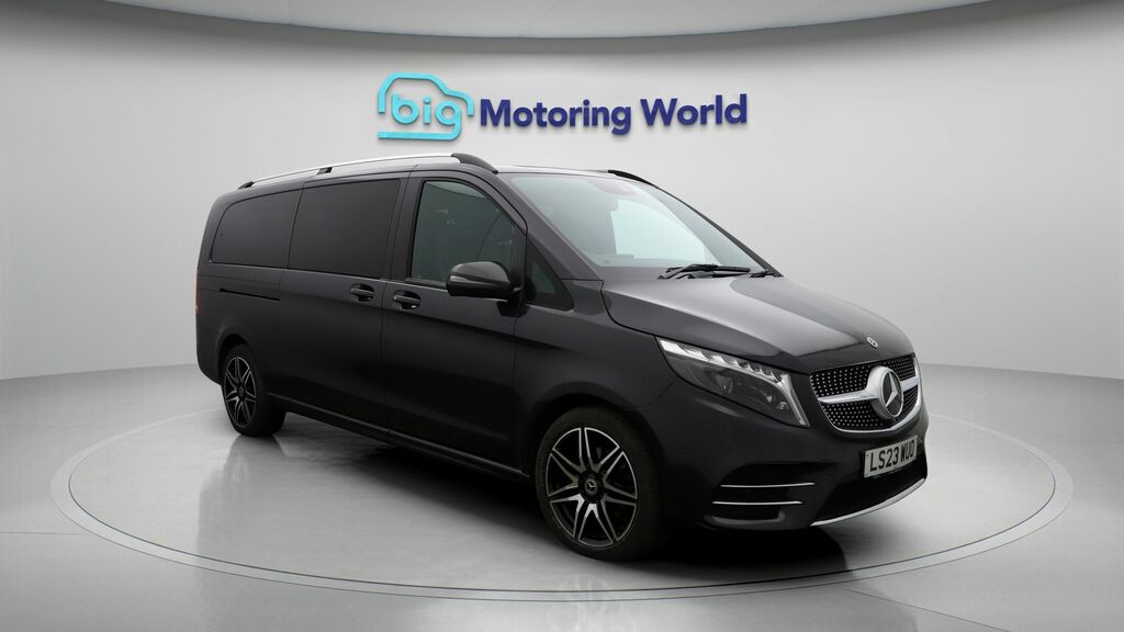 Mercedes-Benz V Class Amg Line Grey