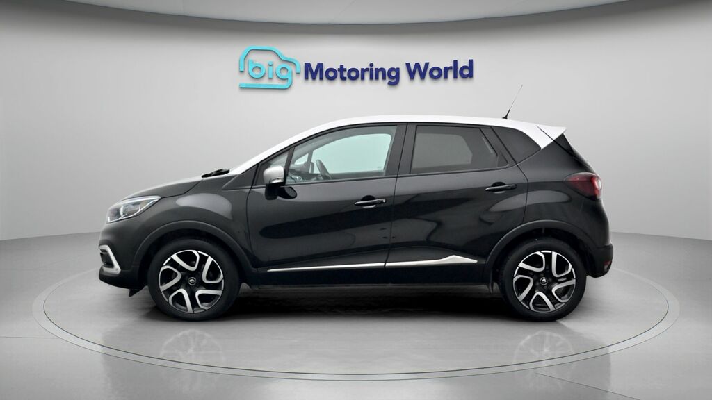 Renault Captur Iconic Black #4
