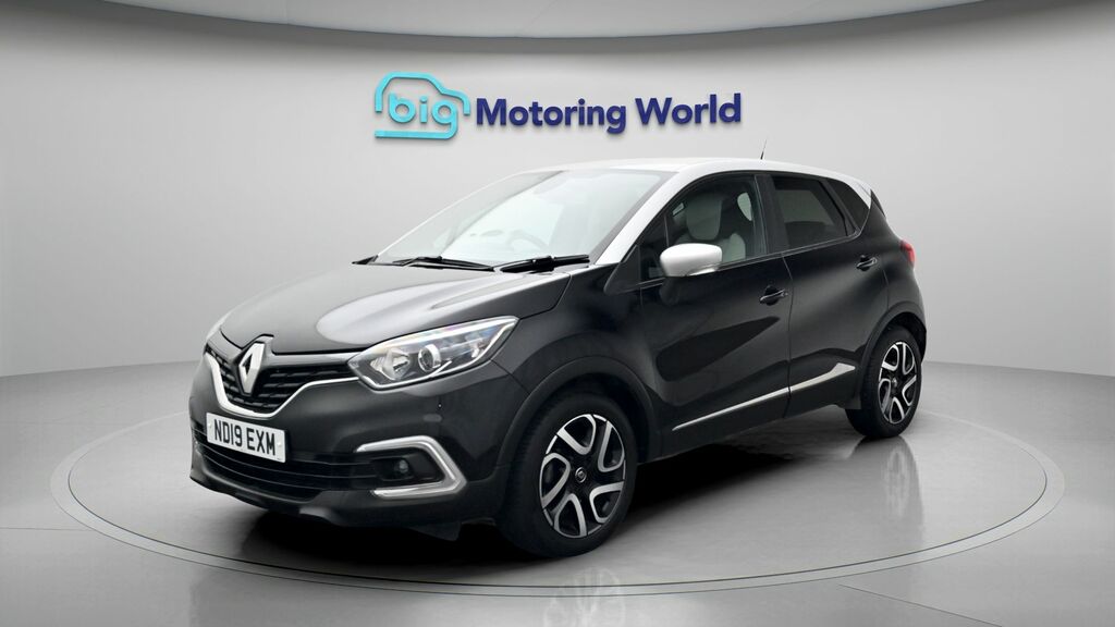 Renault Captur Iconic Black #3