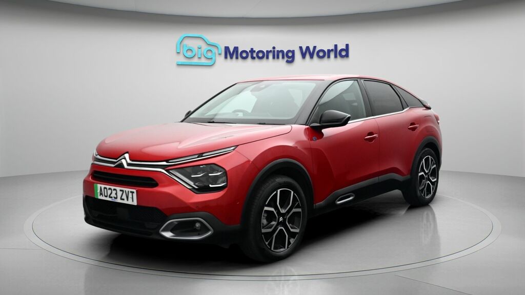Citroen e-C4 Shine Plus Red #3