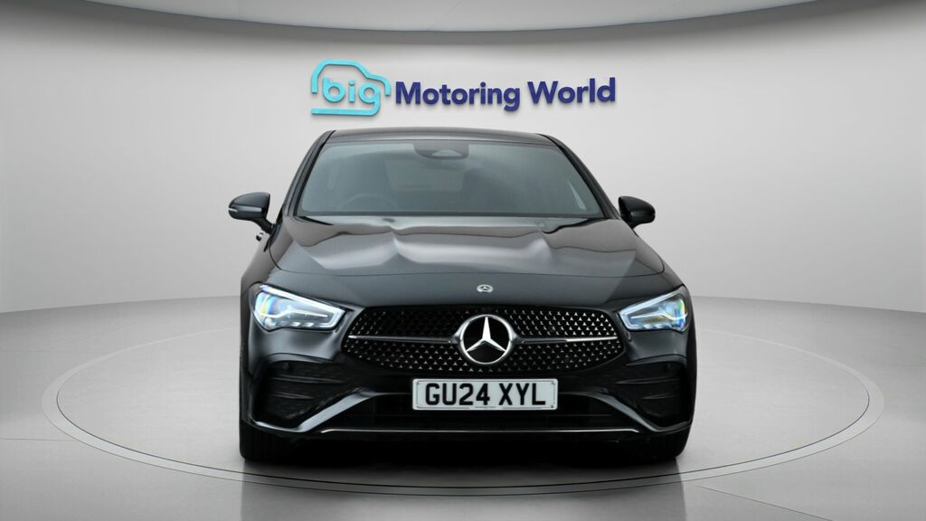 Mercedes-Benz CLA Class Amg Line Black #2