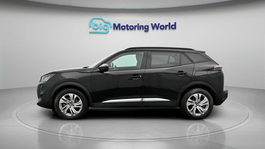 Peugeot e-2008 Gt MK22UWD Black #4