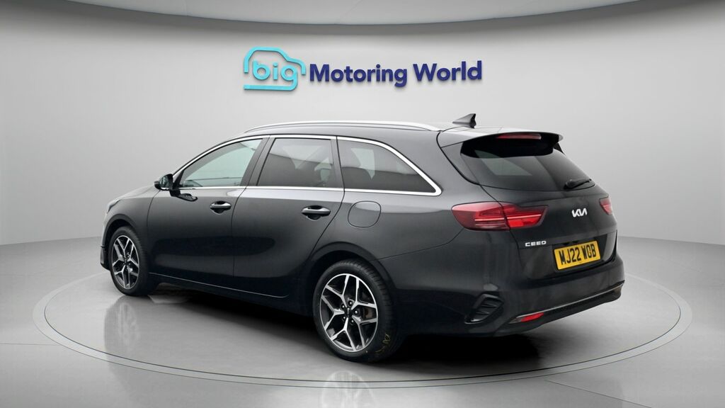 Kia Ceed 3 MJ22WOB Black #5