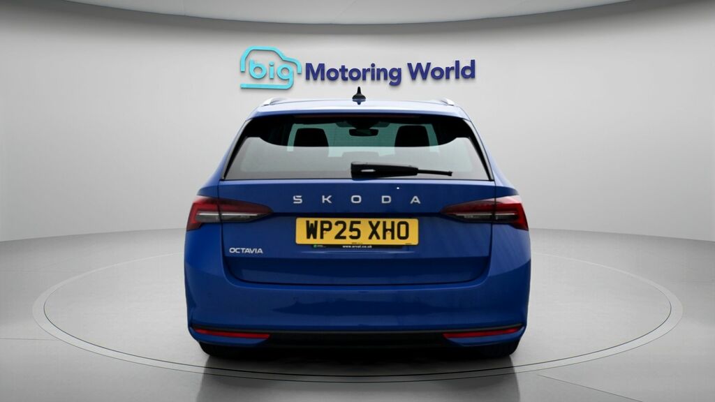 Skoda Octavia Se L Blue #6