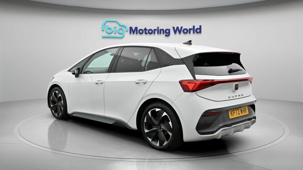 Cupra Born V2 White #5