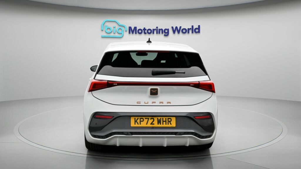 Cupra Born V2 White #6