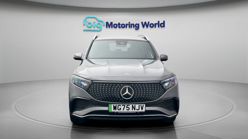 Mercedes-Benz EQB Amg Line Grey #2