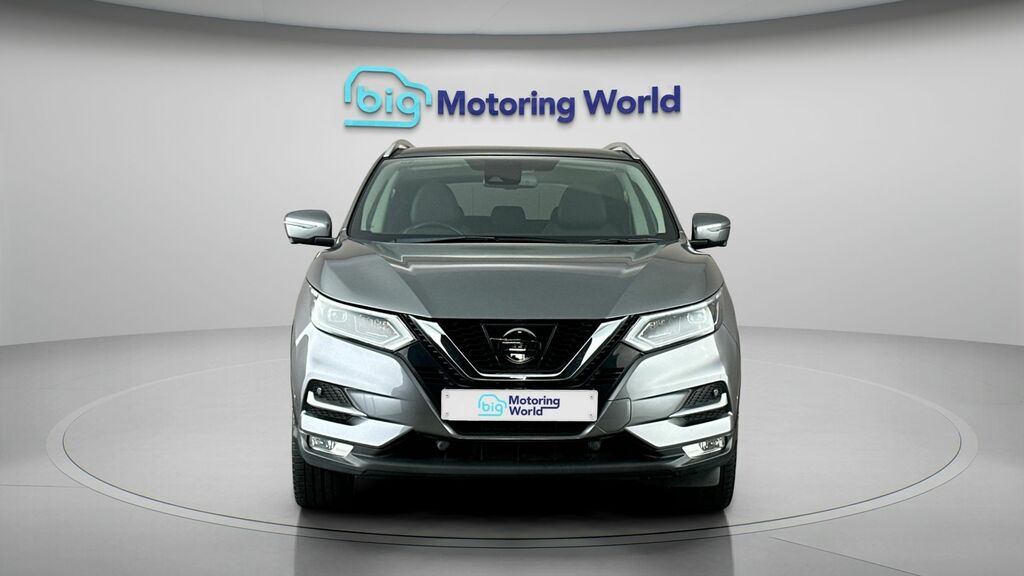 Nissan Qashqai Tekna Grey #2