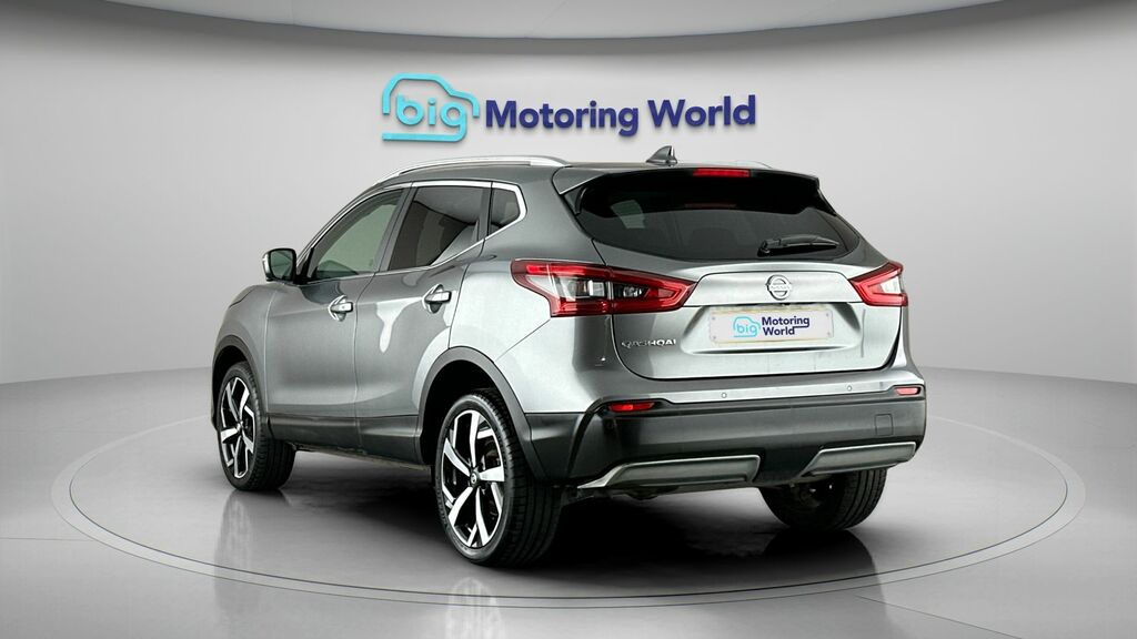 Nissan Qashqai Tekna Grey #3