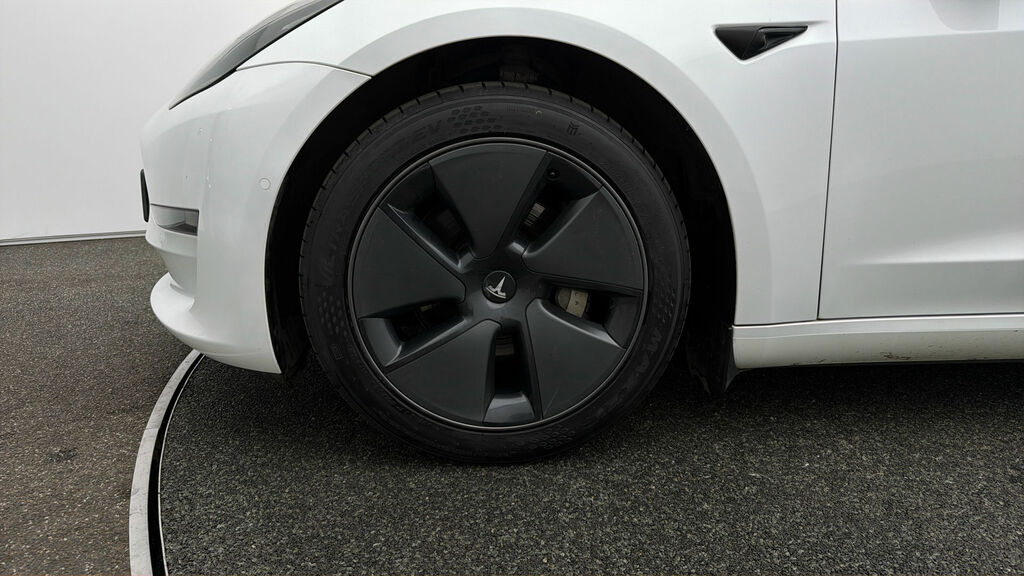 Tesla Model 3 2021 71 Dual #17
