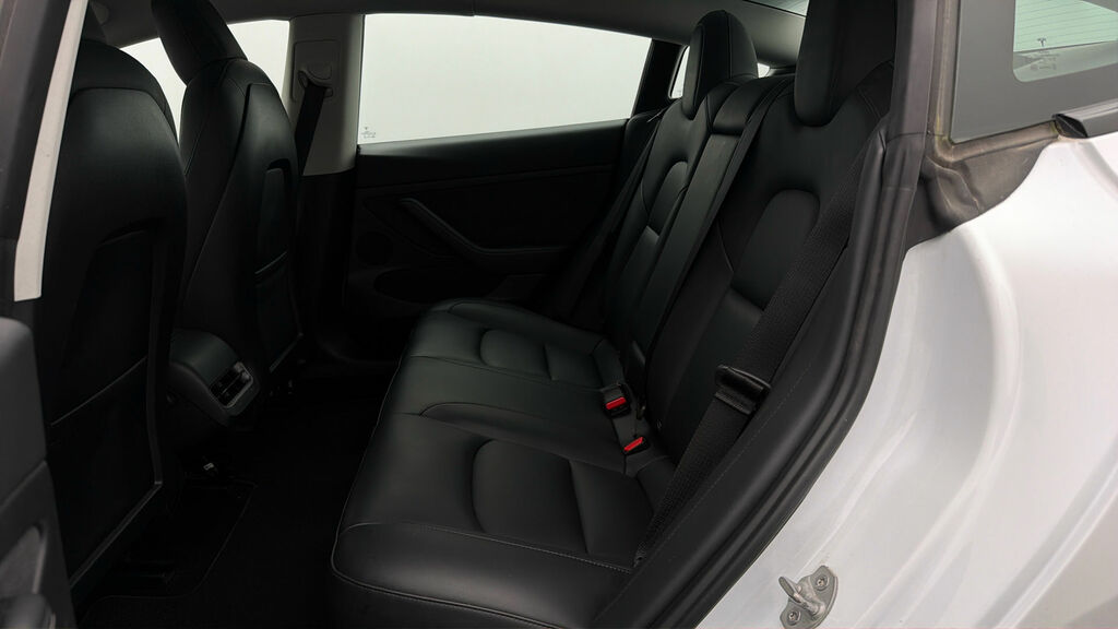 Tesla Model 3 2021 71 Dual #15