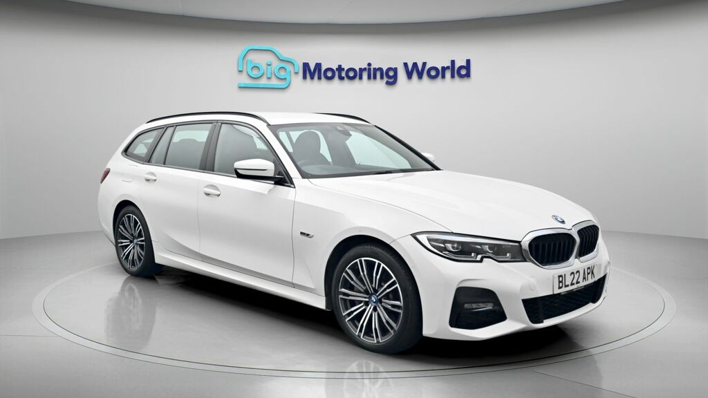 BMW 3 Series M Sport White