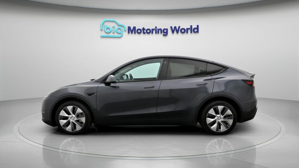 Tesla Model Y Long Range AJ22EOY Grey #4