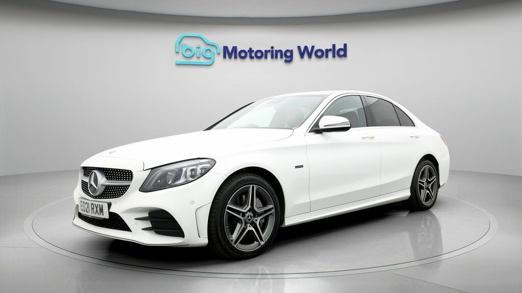 Mercedes-Benz C Class Amg Line Edition EO21RXM White #3