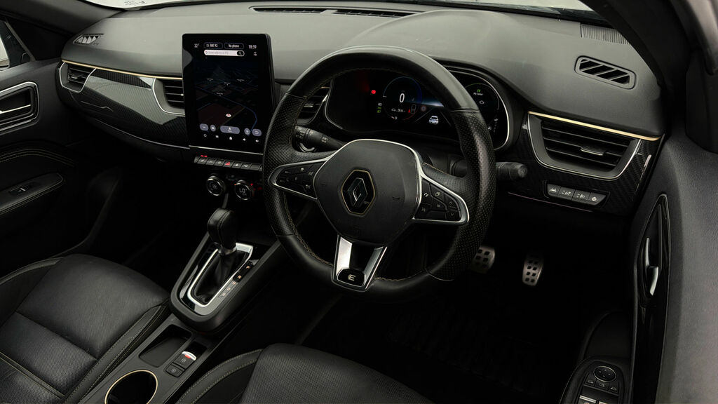 Renault Arkana E-tech Engineered Grey