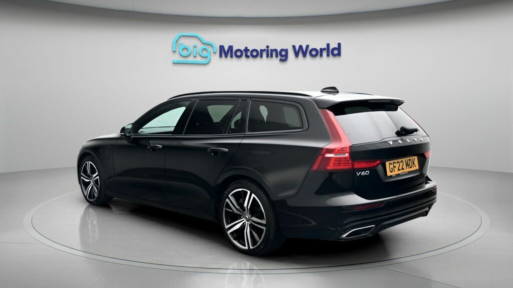 Volvo V60 R-design Black #5